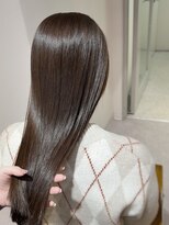 アントワープトーキョー(antwerp TOKYO)&nbsp;30代40代赤みのないオリーブベージュ髪質改善酸性ストレート