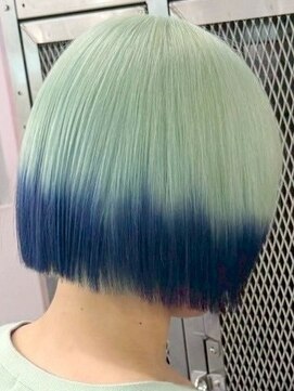 ウィコ 新宿(WICO) ミント[新宿駅/こなれミディ/ウェーブパーマ]