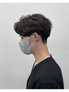 ソソ(soso) メンズフェザーセンターパート/フェザーパーマ/横浜