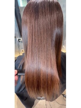 フィエスタ(Fiesta) 髪質改善/縮毛矯正/美髪/艶髪/髪質改善トリートメント/三国ヶ丘