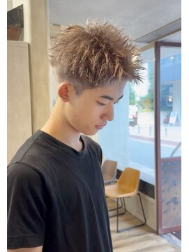 クロト 福岡本店(KUROT) ミルクティースパイキーショート