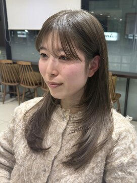 アメリ バイ アピッシュ(Amelie by apish) コテ巻き風パーマ韓国風パーマロングパーマ前髪パーマ