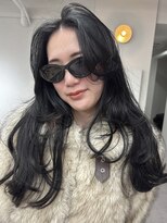 フルリール(fleurir)&nbsp;レイヤーカット　/ブルーブラック/バタフライレイヤー