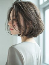 カルディアルッソ(CARDIA LUSSO)&nbsp;白髪ぼかしカラー/レイヤーボブ/大人/透明感