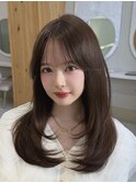 結んでも可愛いミディアムレイヤー×シースルーバング