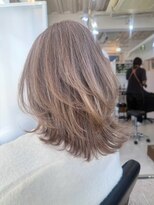 ハーツ 青山表参道店(Heart's) 白髪ぼかし脱白髪染め似合わせレイヤーカット40代50代60代