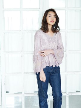 フーチー クーチー アマティー 豊中店(FUCHI KUCHI amati) フォルムの綺麗なセミディvol.2