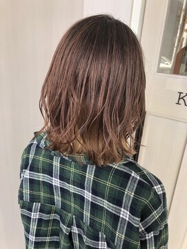コレロ ヘアー(KORERO hair) ピンクベージュ×インナーカラー