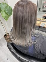 コード 四条河原町駅店(CHORD)&nbsp;シルバーグレージュデザイン　京都/河原町/髪質改善/ハイトーン