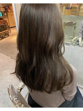 ロイジー(roijir) 【roijir 表参道】ヘーゼルベージュ×おしゃれロング