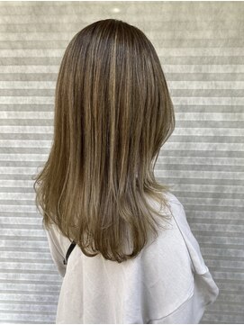 ミント(mint.) バレイヤージュ！ベージュ！十条！