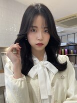 フォンズ(FONS)&nbsp;大人上品くびれヘア 顔まわりカット ラベンダカラー 白髪染めOK