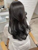 ムク 新宿(muc)&nbsp;ダークグレージュ×美な毛流れのソフトレイヤー