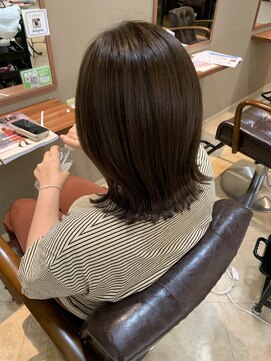 ガーデン Garden 切りっぱなしボブ