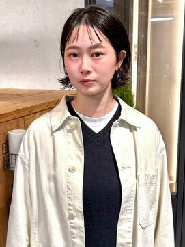 アトリエ(atelier.) 外ハネボブ　シースルーバング　ミニボブ　暗髪カラー