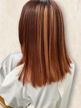 ヘアーサロン ティアレ(hair salon Tiare) お洒落ハイライトアプリコットオレンジ×ダークグレージュミディ