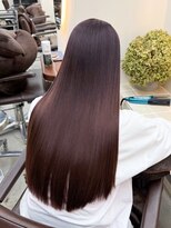 リラ バイ ミラ 新宿(LILA by MILA)&nbsp;メルティカラーフェミニンロングうる艶髪質改善似合わせカット