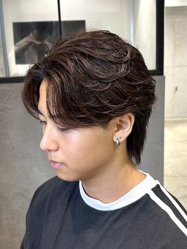 ニアバイスイ(Nia By SUI) 綿貫航太◎ニュアンスパーマ/フェザーパーマ/センターパート/柏
