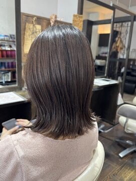 リジェール 高辻店 くびれレイヤーカット×育てるハイライト