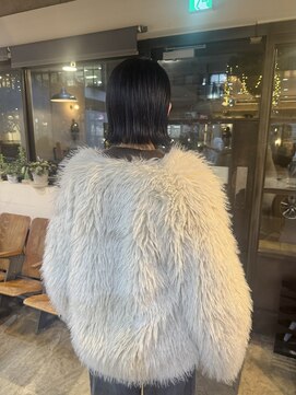 イスタ(isuta) 【三鷹】大人可愛いぱつっとボブ★