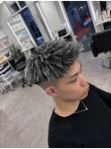 刈り上げセンターパート/波巻きツイストスパイラル/大阪