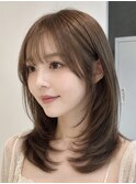 スタイリングも簡単◎顔まわりレイヤー