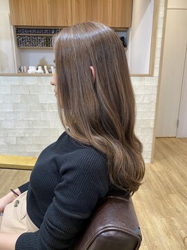 ソッリーソ ヘア(sorriso hair) 【sorriso hair桜山】レイヤーロング透け感シアーベージュ
