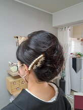 きものサロン すずめ屋 新郎新婦の母の上品なボリュームアップスタイル