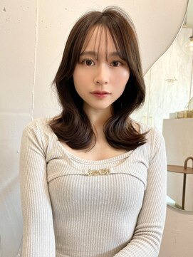 ルームバイシー 新宿(Loom. by Sea) 韓国風前髪/シルキーベージュ/グレージュカラー/斜めバング