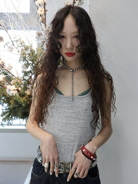 ポピンズ(poppins) ソバージュパーマ