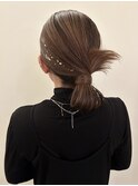 上品でタイトな大人のお呼ばれヘア