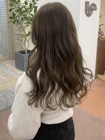 パークレーン アイス イヴェン(park lane ICI yeven)&nbsp;ブリーチ無しで透明感たっぷりオリーブベージュ◎