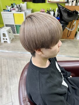 シースティア(siistia) 《ミルクグレージュ×2ブロックマッシュ》