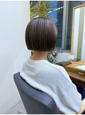 切りっぱなしミニボブ  × アンブレラカラー