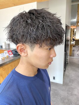 クオルヴィラ 立川北口(QOL villa) ツイストスパイラルパーマ波巻きパーマ無造作パーマ