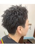 メンズスパイキーショートツイストパーマ