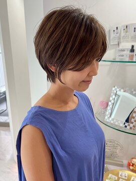 モナバイルーブル(MONA by Louvre) 【MONA】大人ショート/ショート/束感ショート