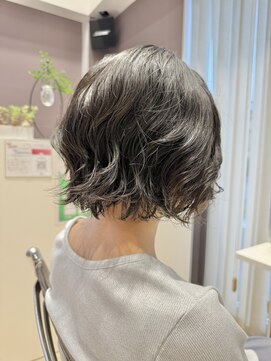 ワイボンドヘアー(Y bond hair) 似合わせカット20代30代40代50代ショートボブくびれレイヤーボブ