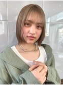 顔周りカット×ショートボブ