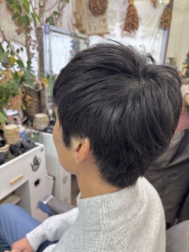 メンズショートスタイル【西武新宿駅】【駅近徒歩1分】