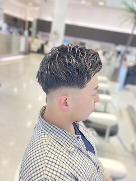 イメージア 藤が丘店(IMAGE A) 2ブロックフェード