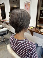 陽葵(HIMARI) 白髪だからこそできるグレージュカラー