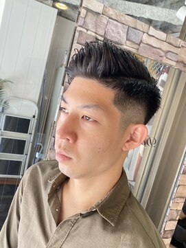 ドルクス 日本橋(Dorcus) 日本橋フェードビジネスマンヘアスタイル