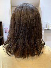 ヘアサロン ニド(nido) ミディアムワンカール