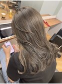 オリーブベージュ グレージュ イヤリングカラー 三宮 元町