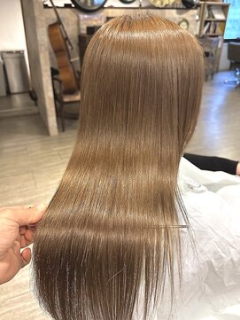 インデペンデンス(independence) さらつやロング×ミルクティ