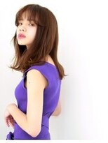 ニーゼロゼロナナ(2007)&nbsp;切りっぱなしセミディ