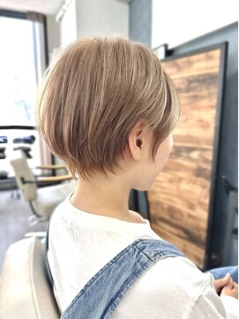 ルアン 上通り(ruen) 大人くびれショート　ミルクティーベージュ　ruen 山田大貴