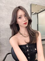 リリー(Lilley)&nbsp;【lilley 稲永麻衣】顔まわりカット+ロングヘア+韓国ヘア