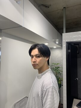 クロムトウキョウ ザ バーバー ネオン 新宿店(CHROM TOKYO the Barber ne/on) ミニウルフセンターパート